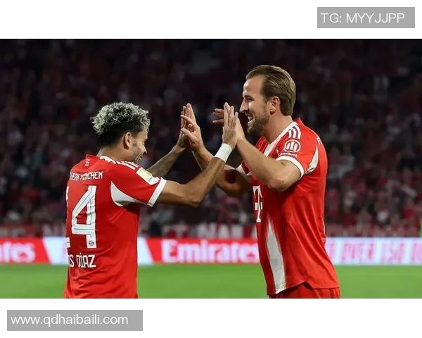 绿茵场上的“非凡”锋芒:迪亚斯20球闪耀,刷新射手榜新格局! 绿茵场上的“非凡”锋芒:迪亚斯20球闪耀,刷新射手榜新格局!